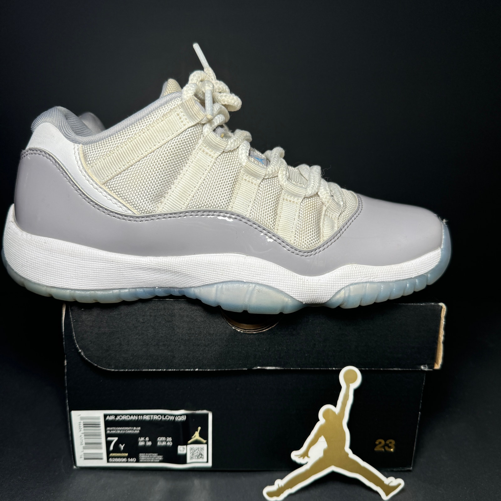 Size 7 - Nike Air Jordan 11 Retro Low Gs Cement Grey Men's Shoes